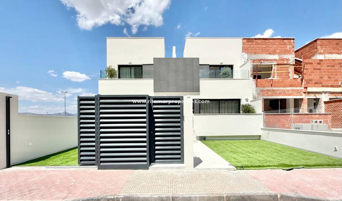 Obra Nueva - Town House - Cox - San Fernando