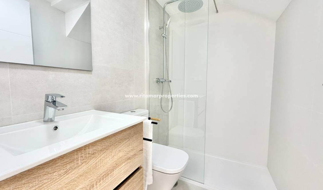 Obra Nueva - Town House - Cox - San Fernando