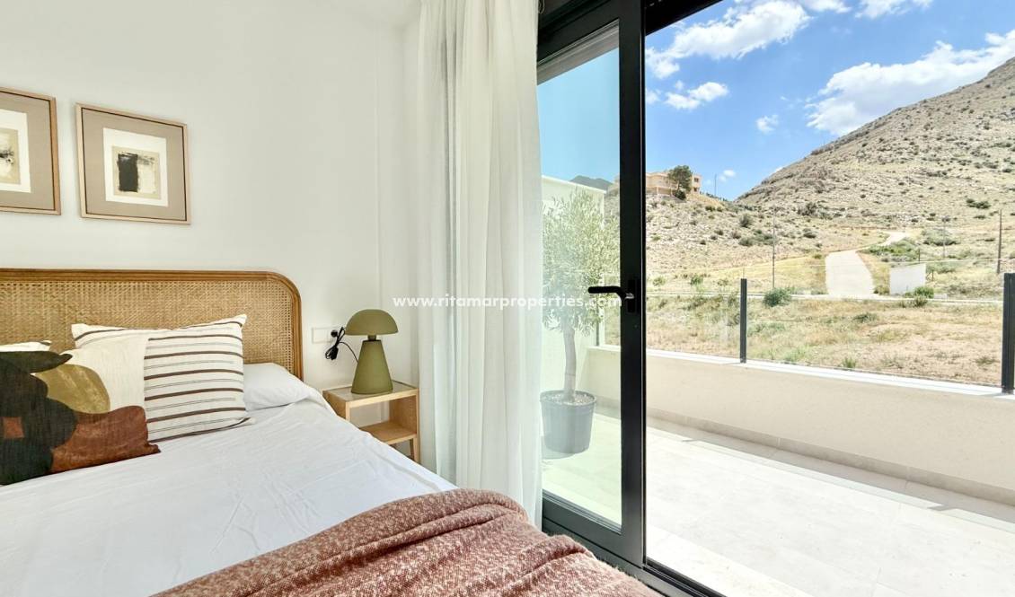 Obra Nueva - Town House - Cox - San Fernando