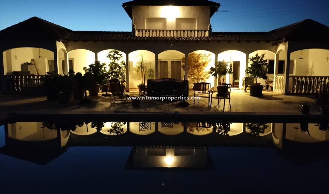 Wederverkoop - Villa - Pinoso