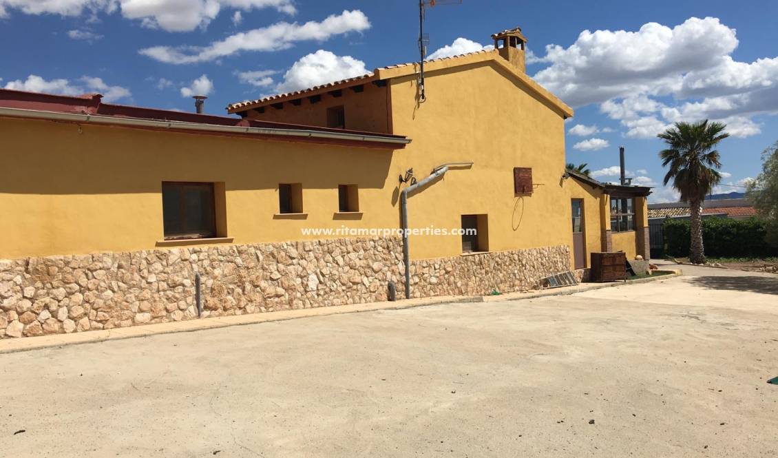 Reventa - Villa - Pinoso