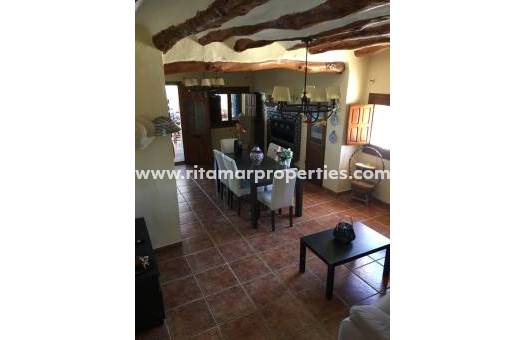 Reventa - Villa - Pinoso