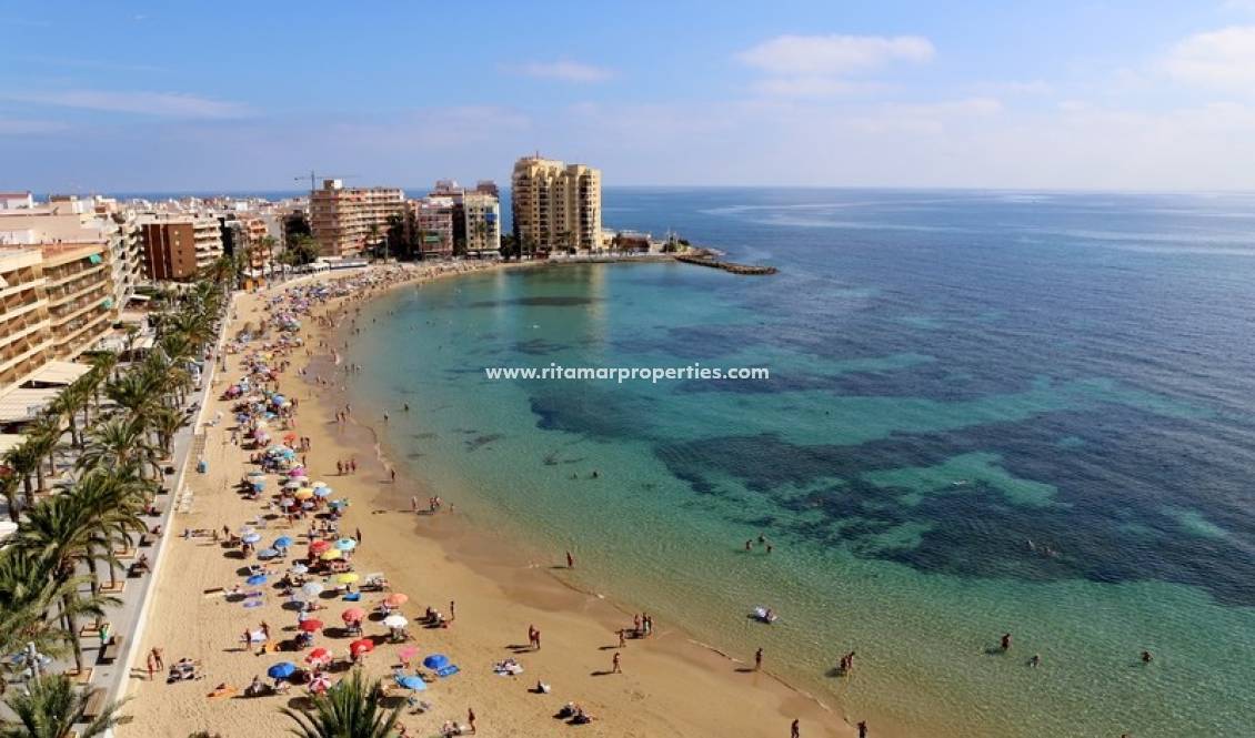Weiterverkauf - Wohnung - Torrevieja - Playa Del Cura