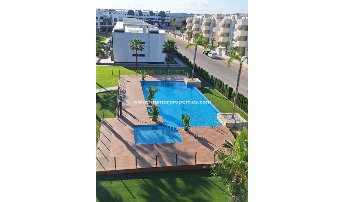 Sale - Penthouse - Guardamar del Segura - El Raso