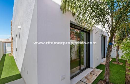 Neubau - Bungalow - Pilar de la Horadada - Parque del Mediterraneo