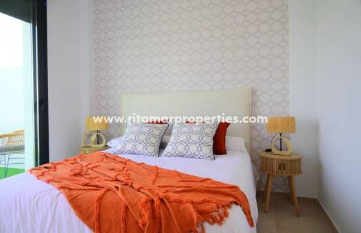 Neubau - Villa - Dolores - polideportivo