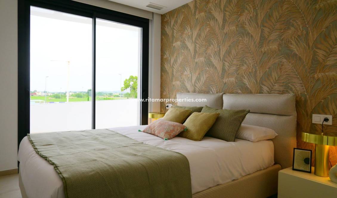 Neubau - Villa - Dolores - polideportivo