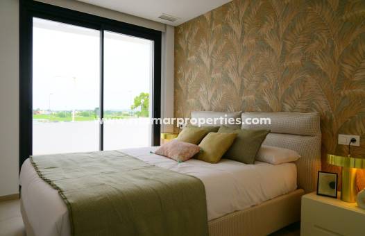 Neubau - Villa - Dolores - polideportivo