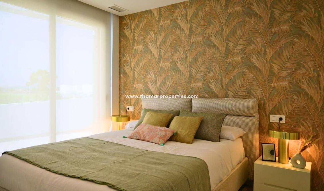 Neubau - Villa - Dolores - polideportivo