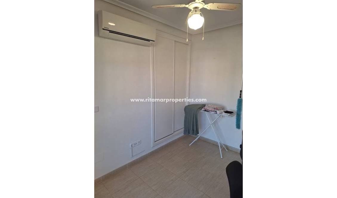 Sale - Villa - Guardamar del Segura - El Raso