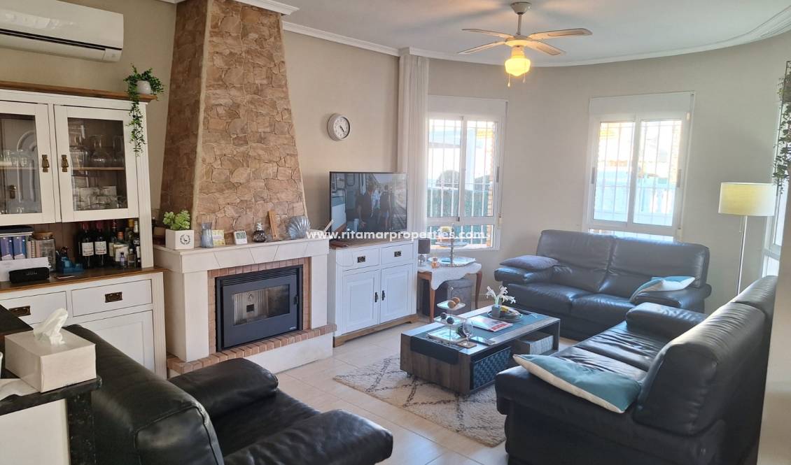 Sale - Villa - Guardamar del Segura - El Raso