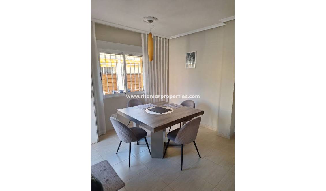 Sale - Villa - Guardamar del Segura - El Raso