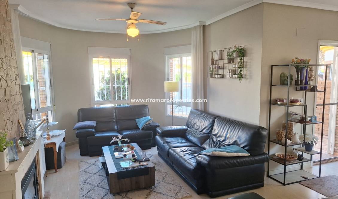 Sale - Villa - Guardamar del Segura - El Raso