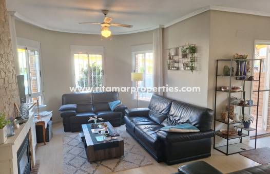 Sale - Villa - Guardamar del Segura - El Raso