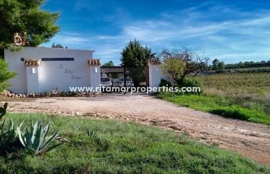 Weiterverkauf - Villa - Pinoso