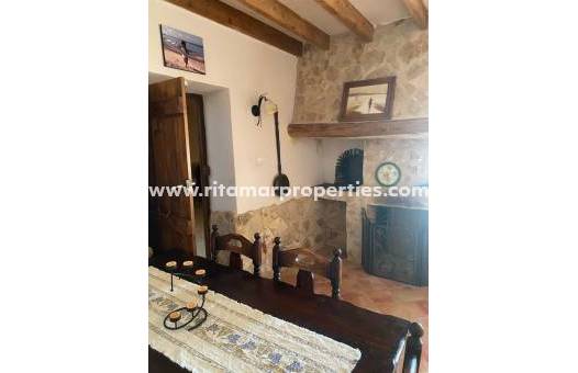 Weiterverkauf - Villa - Pinoso