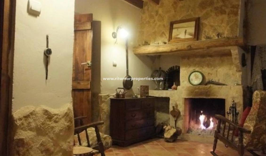 Weiterverkauf - Villa - Pinoso