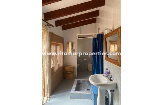 Weiterverkauf - Villa - Pinoso