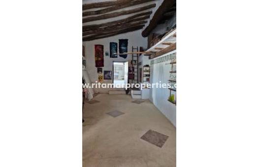 Weiterverkauf - Villa - Pinoso