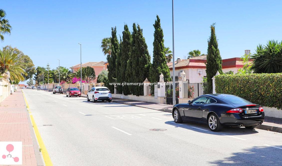  - Villa - San Fulgencio - La Escuera