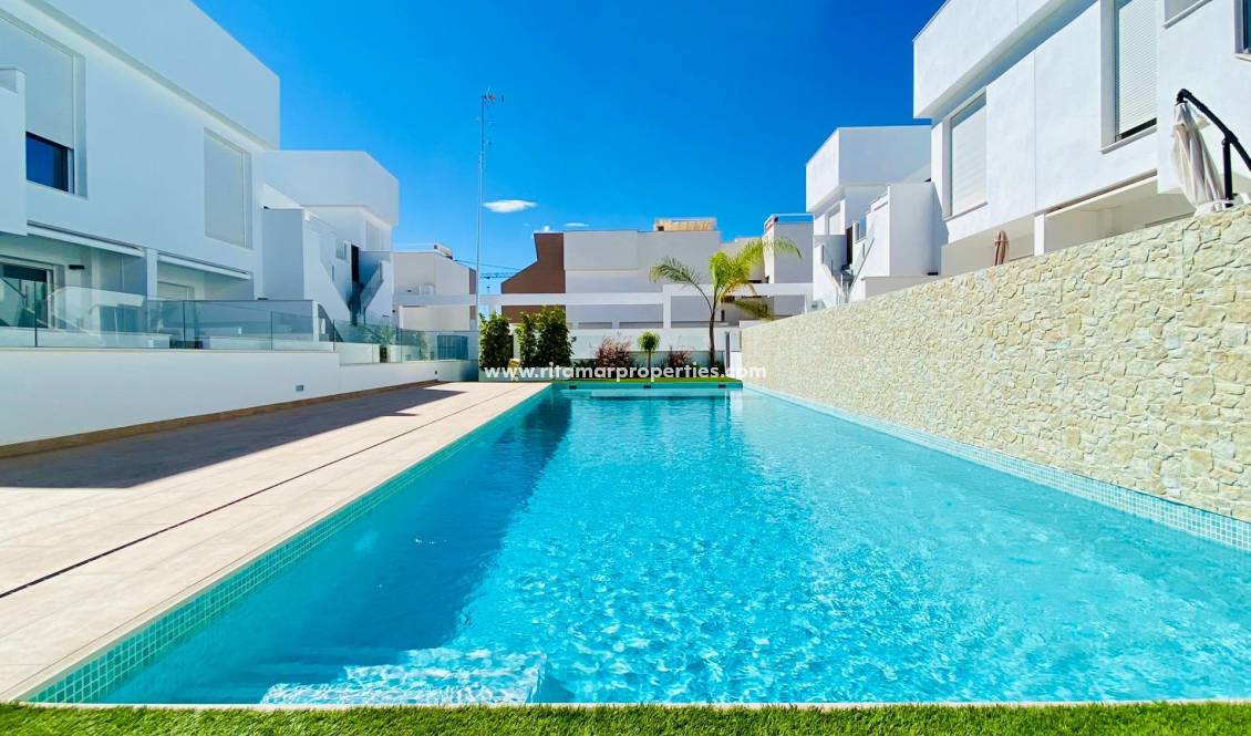  - Bungalow - Pilar de la Horadada - pueblo