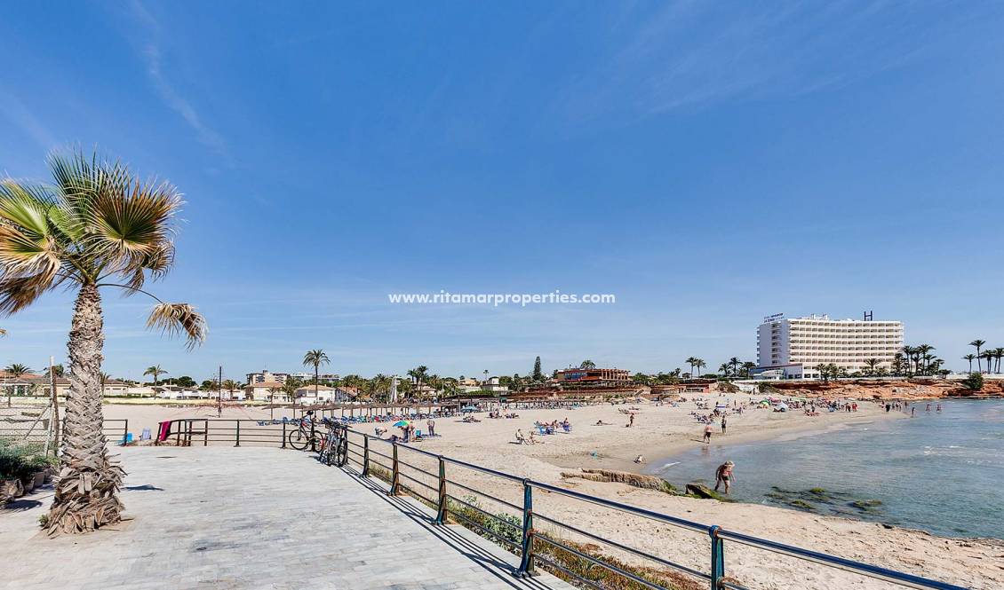  - Villa - Orihuela Costa - La Zenia