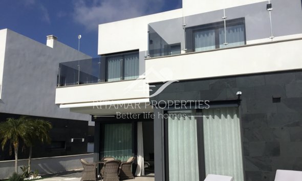 Reventa - Villa - Guardamar del Segura - El Raso