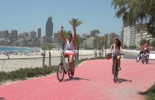  - Villa - Benidorm - Urbanizaciones