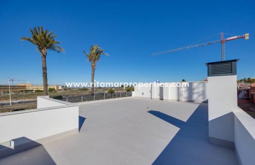 Obra Nueva - Villa - Torrevieja - Sector 25