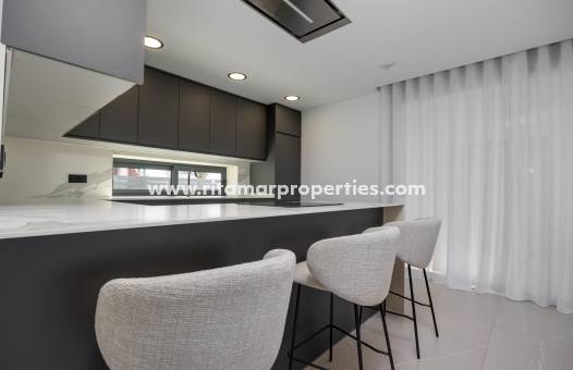 Obra Nueva - Villa - Torrevieja - Sector 25