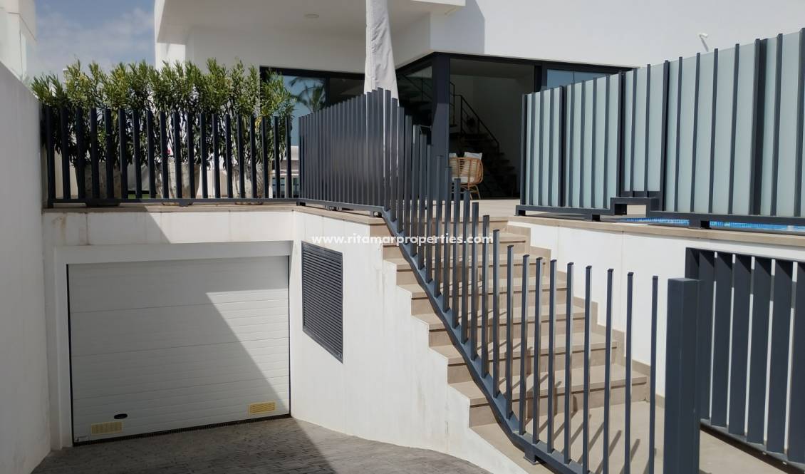 Weiterverkauf - Semi-Detached Villa - Dolores