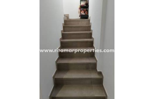 Weiterverkauf - Semi-Detached Villa - Dolores