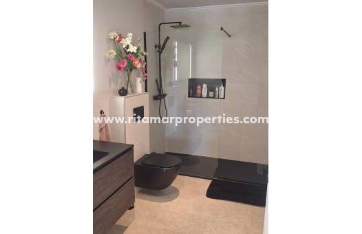 Sale - Villa - Pinoso
