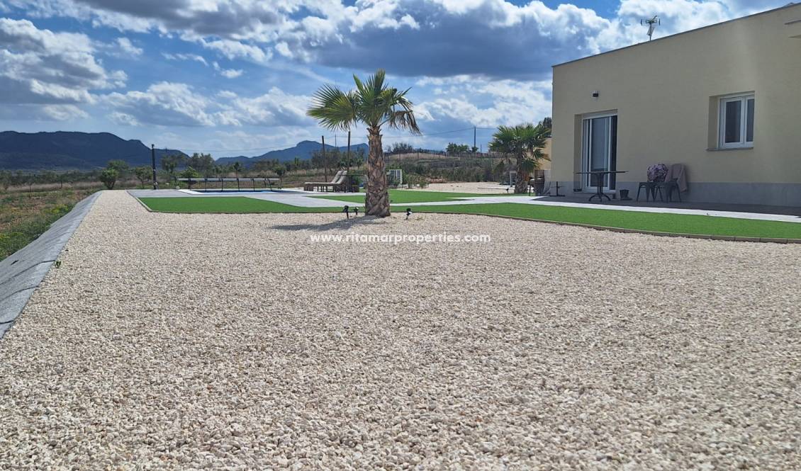 Sale - Villa - Pinoso