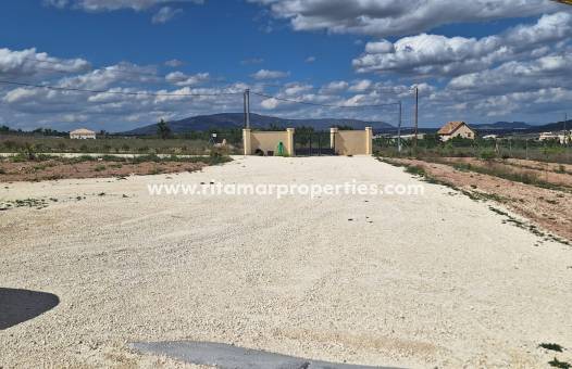 Sale - Villa - Pinoso