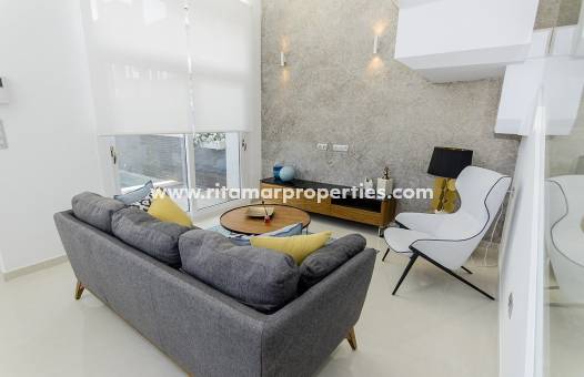  - Villa - Los Montesinos - La Herrada