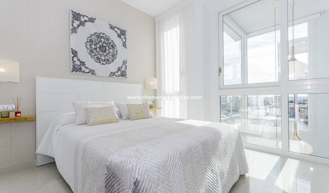  - Villa - Los Montesinos - La Herrada