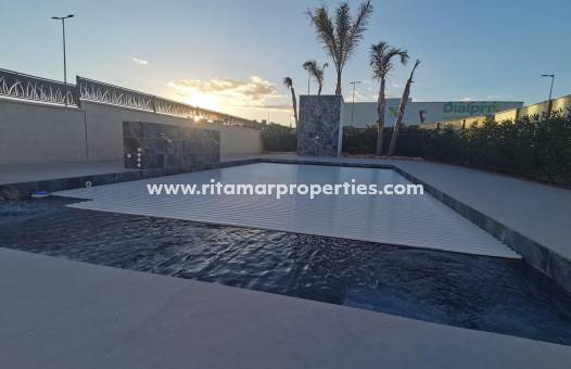  - Villa - Los Montesinos - La Herrada