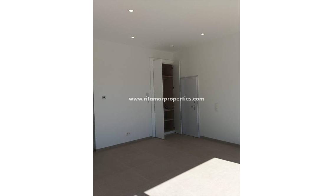 Neubau - Villa - Pilar de la Horadada - Roda Golf