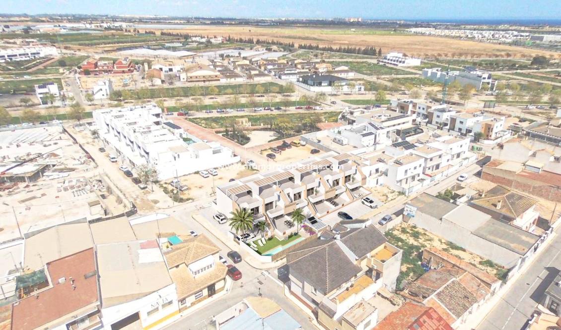 Neubau - Bungalow - Pilar de la Horadada - pueblo