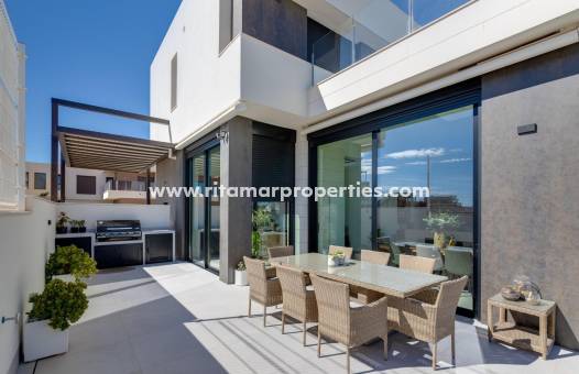 Obra Nueva - Villa - Pilar de la Horadada - Roda Golf