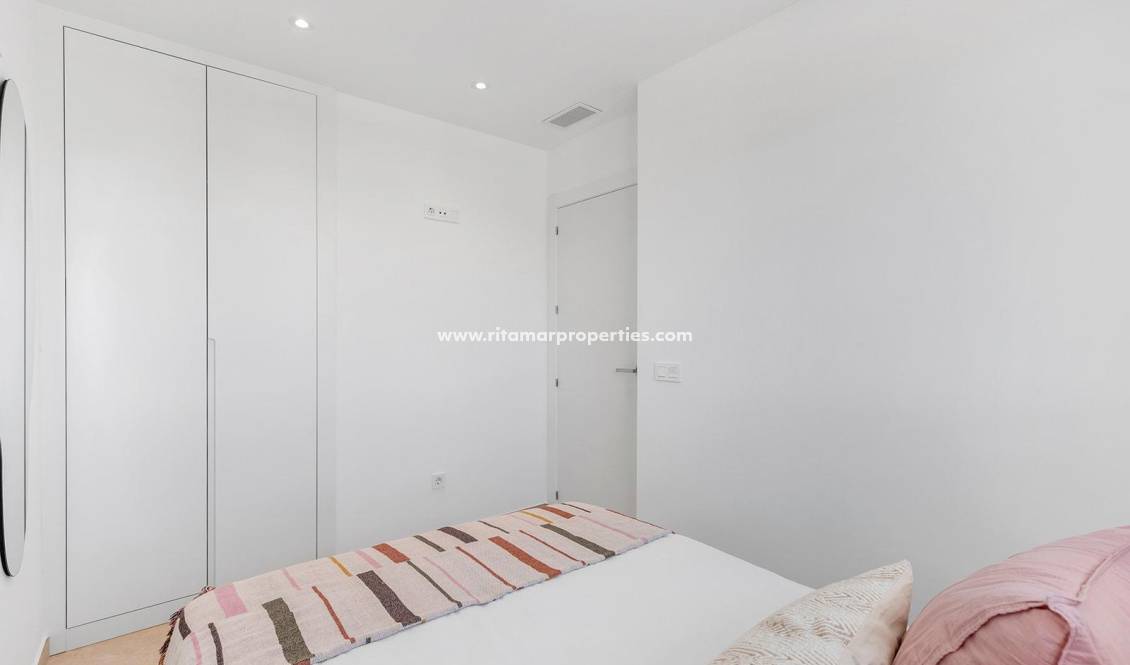  - Bungalow - Dolores - Sector 3