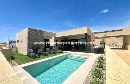 Weiterverkauf - Villa - Baños y Mendigo - Altaona Golf