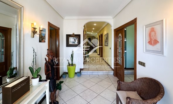 Resale - Villa - La Mata