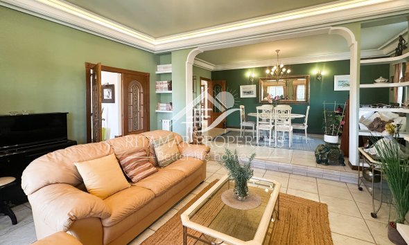 Resale - Villa - La Mata