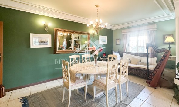 Resale - Villa - La Mata