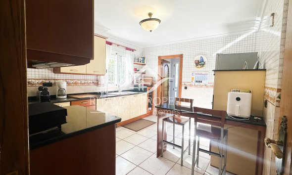 Resale - Villa - La Mata