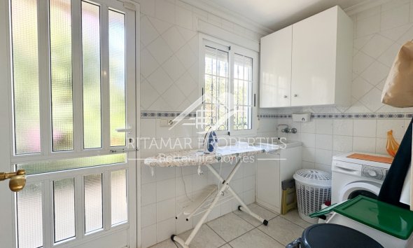 Resale - Villa - La Mata
