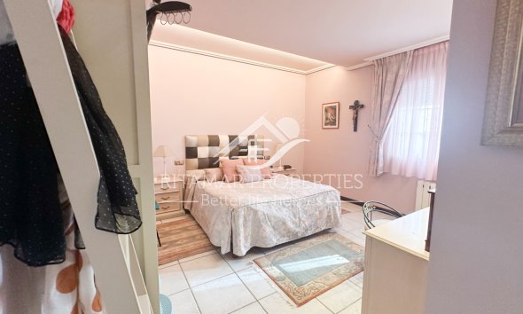 Resale - Villa - La Mata