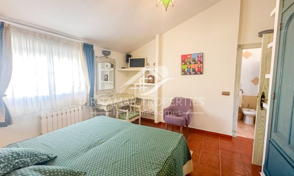Resale - Villa - La Mata
